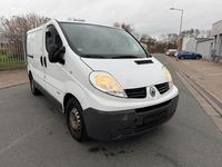 Gebraucht Renault Trafic 115 PS (84 kW) 2010 Weiß Van / Kleinbus