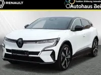 Używany Renault Megane E-Tech Techno 160 kW (218 KM) 2024 Biały Sedan/Limuzyna