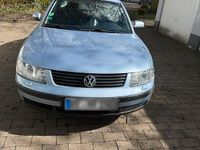 Gebraucht VW Passat 105 PS (77 kW) 1999 Blau Limousine