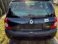 Gebraucht Renault Clio II 75 PS (55 kW) 2004 Grün Limousine