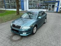 Gebraucht Skoda Octavia 105 PS (77 kW) 2006 Grün Limousine