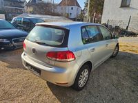 Second-hand VW Golf VII Trendline 80 CP (58 kW) 2012 Argintiu Berlinǎ