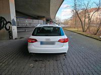 Second-hand Audi A4 150 CP (110 kW) 2015 Alb Break