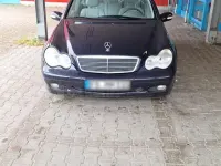 Gebraucht Mercedes C180 129 PS (94 kW) 2002 Blau Limousine