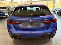 Gebraucht BMW 120 Performance 150 PS (110 kW) 2024 Blau Kleinwagen