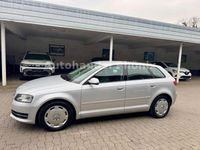 Gebraucht Audi A3 Attraction 125 PS (91 kW) 2010 Silber Kleinwagen