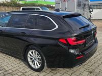 Gebraucht BMW 520 190 PS (139 kW) 2022 Schwarz Kombi
