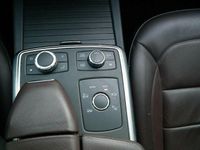 Gebraucht Mercedes ML250 204 PS (150 kW) 2013 Weiß SUV