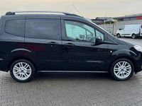 Gebraucht Ford Tourneo Courier Titanium 101 PS (74 kW) 2019 Schwarz Van / Kleinbus
