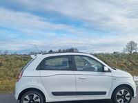 Gebraucht Renault Twingo Life 71 PS (52 kW) 2015 Weiß Kleinwagen
