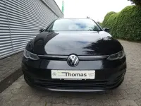 Gebraucht VW Golf VIII Life 116 PS (85 kW) 2023 Deep black perleffekt Kombi