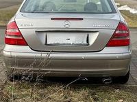 Gebraucht Mercedes E200 Elegance 163 PS (119 kW) 2005 Andere farben Limousine