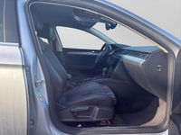 Gebraucht VW Passat Highline 190 PS (139 kW) 2018 Silber Kombi