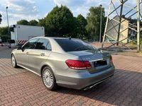 gebraucht Mercedes E300 BlueTEC HYBRID AUTO. PAN. neu Service