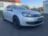 Gebraucht VW Golf VI Trendline 80 PS (58 kW) 2011 Silber Kleinwagen