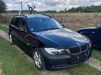 Gebraucht BMW 320 150 PS (110 kW) 2006 Schwarz Kombi