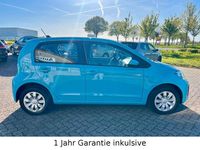 Second-hand VW e-up! 61 kW (83 CP) 2020 Albastru Hatchback