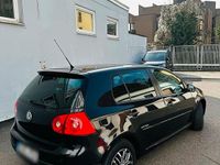 Gebraucht VW Golf VI 80 PS (58 kW) 2008 Schwarz Kleinwagen