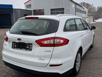 Gebraucht Ford Mondeo 160 PS (117 kW) 2017 Weiß Limousine