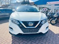 Gebraucht Nissan Qashqai N-Connecta 116 PS (85 kW) 2017 Weiß SUV