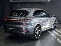 Gebraucht Porsche Cayenne 470 PS (345 kW) 2024 Grau SUV