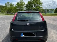 Gebraucht Fiat Punto Active 77 PS (56 kW) 2009 Schwarz Kleinwagen