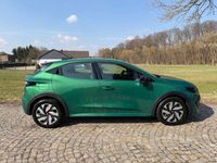 Neu Renault Clio V Evolution 114 PS (83 kW) 2026 Absolutgrün Kleinwagen