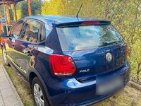 Gebraucht VW Polo 60 PS (44 kW) 2010 Blau Kleinwagen
