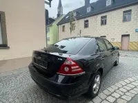 Usado Ford Mondeo 155 CV (114 kW) 2006 Negro Berlina