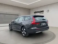 Gebraucht Volvo V60 CC 145 PS (106 kW) 2023 Kombi