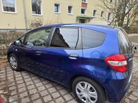 Gebraucht Honda Jazz S 90 PS (66 kW) 2012 Blau Kleinwagen
