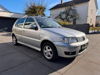 Gebraucht VW Polo Edition 60 PS (44 kW) 2001 Silber Limousine