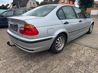 Gebraucht BMW 320 136 PS (100 kW) 2001 Silber Limousine