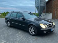 Gebraucht Mercedes E200 Avantgarde 184 PS (135 kW) 2007 Schwarz Kombi