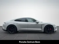 Neu Porsche Taycan GTS 514 kW (700 PS) 2026 Weiss Limousine