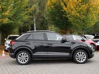 Neu VW T-Roc Style 150 PS (110 kW) 2025 Schwarz SUV