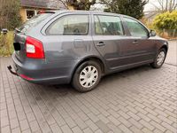 Gebraucht Skoda Octavia 122 PS (89 kW) 2009 Grau Kombi