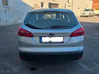 Usata Ford Focus 125 CV (91 kW) 2015 Argento Berlina