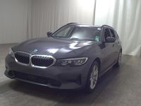 Gebraucht BMW 330e Sport Line 252 PS (185 kW) 2021 Grau Kombi