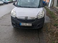 Second-hand Opel Combo 122 CP (89 kW) 2015 Argintiu Monovolum