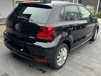 Gebraucht VW Polo LOUNGE 60 PS (44 kW) 2015 Schwarz Limousine