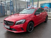 Gebraucht Mercedes A180 80 PS (58 kW) 2016 Rot Limousine
