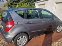 Gebraucht Mercedes A160 95 PS (69 kW) 2012 Grau Van / Kleinbus