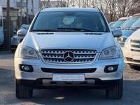 Gebraucht Mercedes ML320 224 PS (164 kW) 2005 Silber SUV
