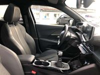 Gebraucht Peugeot 2008 GT 131 PS (96 kW) 2021 Lackierung schwarz perla nera/ SUV