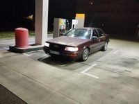 Gebraucht Audi V8 279 PS (205 kW) 1992 Rot Limousine