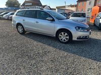 Gebraucht VW Passat Trendline 140 PS (102 kW) 2012 Grau Kombi