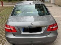 Gebraucht Mercedes E200 184 PS (135 kW) 2011 Silber Limousine