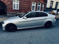 Gebraucht BMW 325 218 PS (160 kW) 2005 Silber Limousine