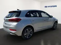 Gebraucht Hyundai i30 Advantage 140 PS (102 kW) 2025 Silber Limousine
